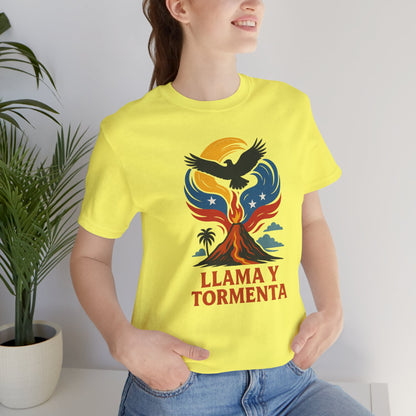 Llama y Tormenta unisex jersey short sleeve T