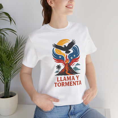 Llama y Tormenta unisex jersey short sleeve T